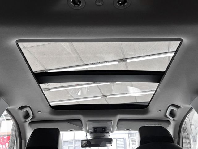 2024年型 HONDA本田 CR-V 白 1.5／I-KEY.ACC.車偏.盲點.環景.電尾  第14張相片