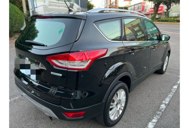 Ford KUGA  第5張相片