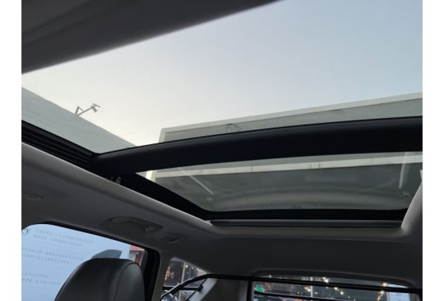 Ford KUGA  第12張相片