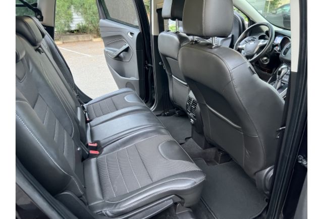 Ford KUGA  第14張相片