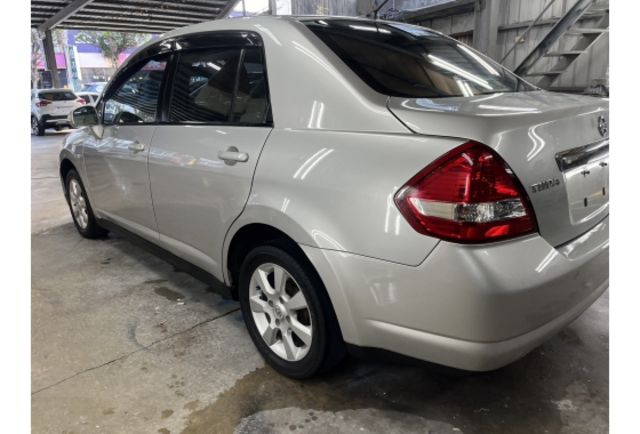 Nissan TIIDA  第3張相片