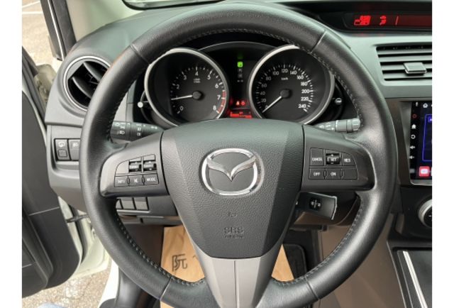 Mazda MAZDA5  第8張相片