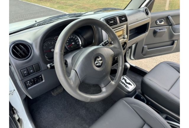 Suzuki JIMNY  第3張相片