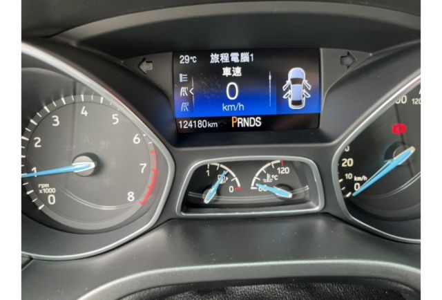 Ford FOCUS  第13張相片