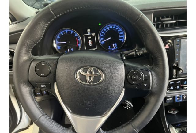 Toyota ALTIS  第9張相片