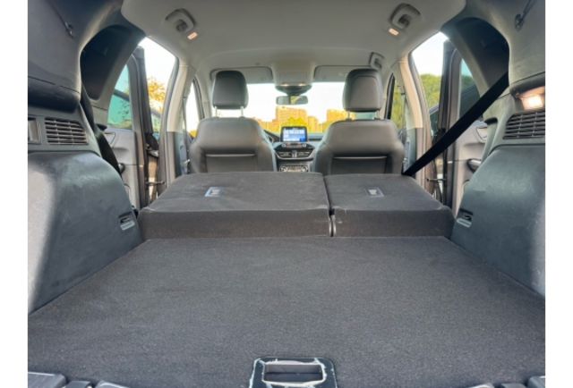 Ford KUGA  第4張相片