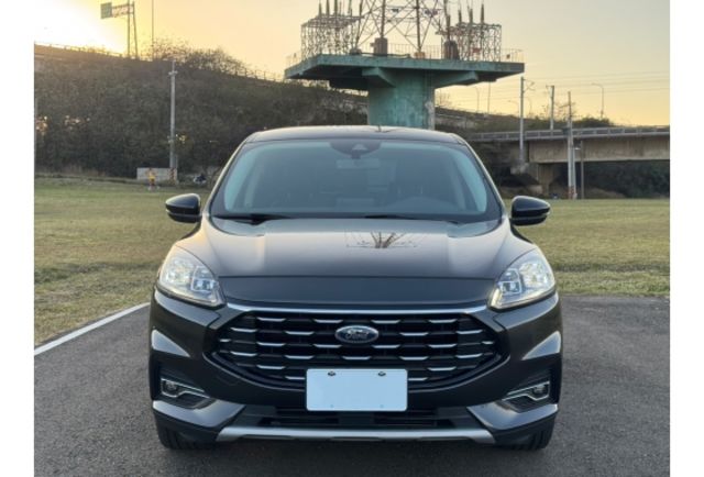 Ford KUGA  第10張相片