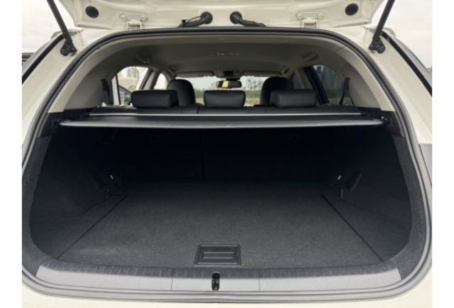 Lexus CT200h  第13張相片