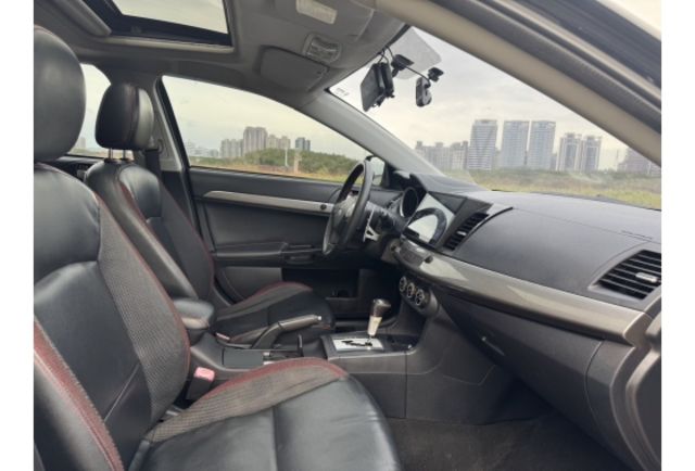 Mitsubishi FORTIS  第8張相片