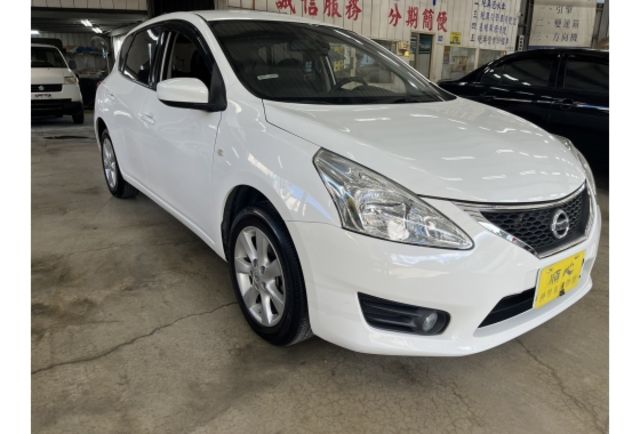 Nissan TIIDA  第2張相片