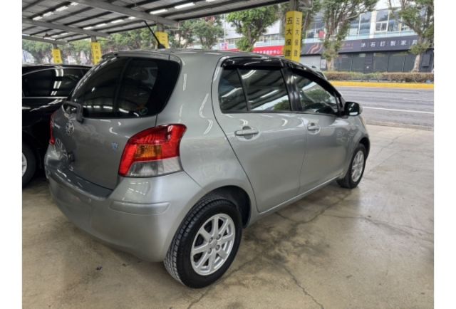 Toyota YARIS  第3張相片