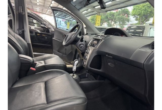 Toyota YARIS  第5張相片