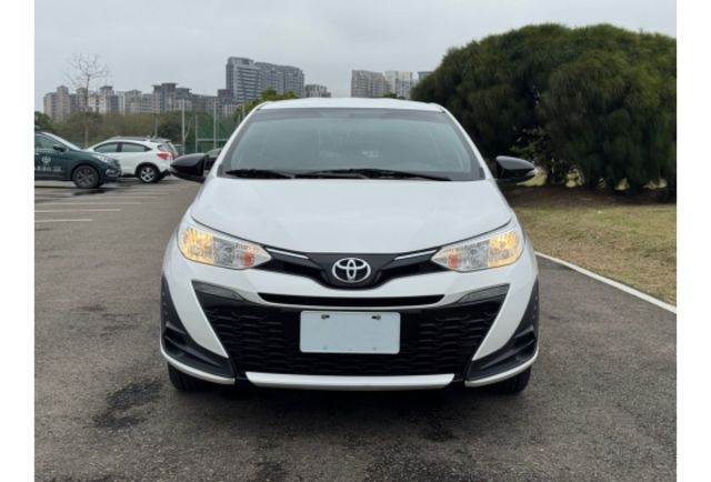 Toyota YARIS  第2張相片