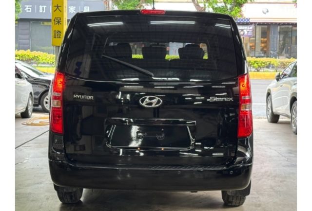 Hyundai STAREX  第8張相片