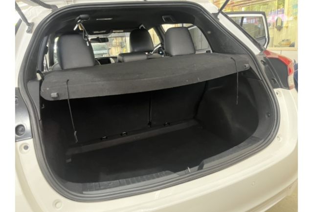 Toyota YARIS  第11張相片