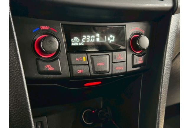 Suzuki SWIFT  第7張相片