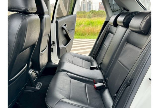 Volkswagen POLO  第8張相片