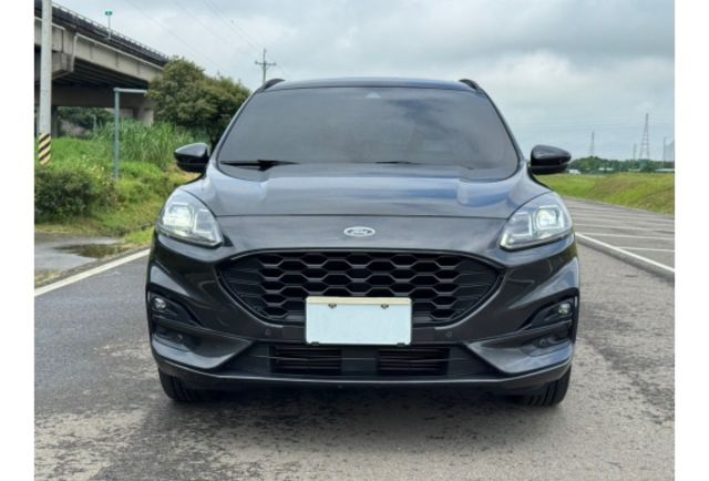 Ford KUGA  第1張相片