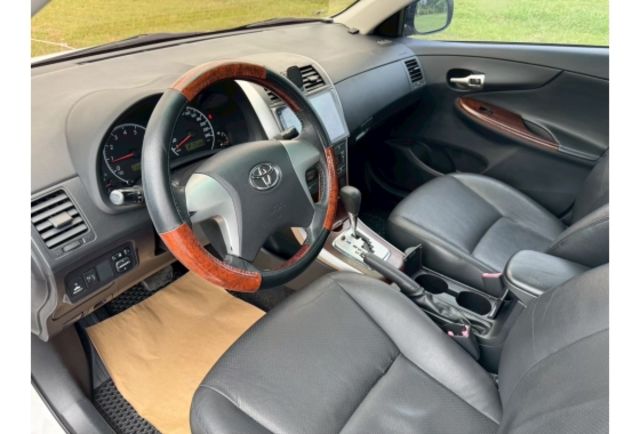 Toyota ALTIS  第5張相片