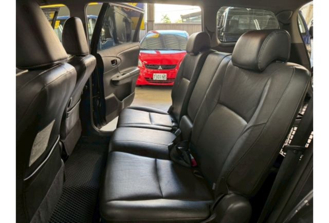 Toyota WISH  第9張相片