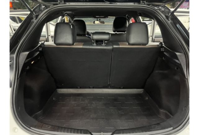 Toyota YARIS  第4張相片