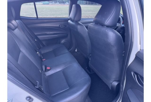 Toyota YARIS  第9張相片