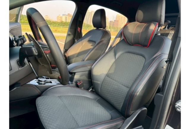 Ford FOCUS  第11張相片