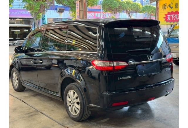 LUXGEN M7 TURBO ECO HYPER  第13張相片