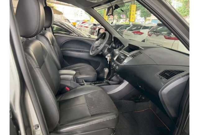 Mitsubishi ZINGER  第7張相片