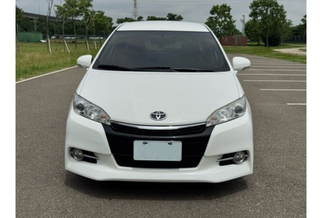 Toyota WISH  第2張相片