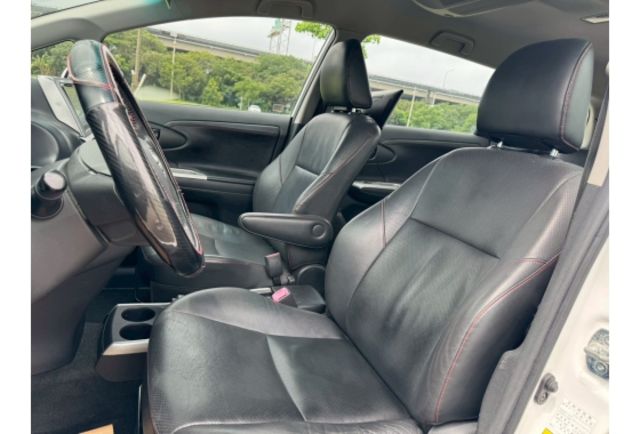 Toyota WISH  第6張相片