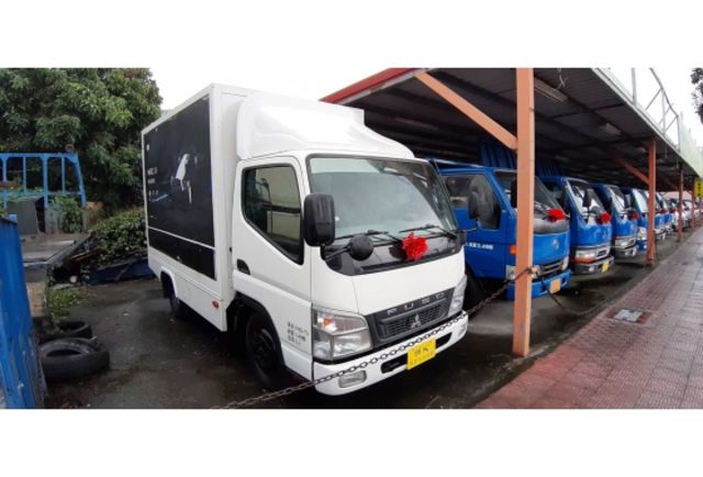 Mitsubishi CANTER  第1張相片