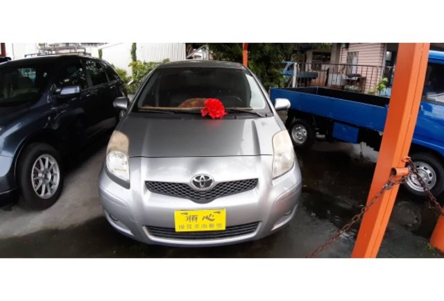 Toyota YARIS  第2張相片