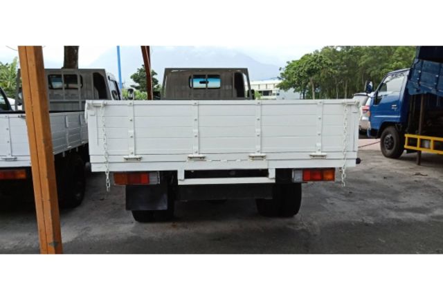 Mitsubishi CANTER  第5張相片
