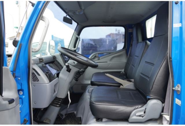 2012年 堅達 四期 框式 14尺 底盤車 冷氣冷 車況佳  第5張相片