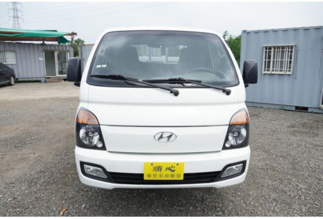 2015年 Hyundai 現代 小霸王 框式 2.5 升降尾門 車況佳  第2張相片