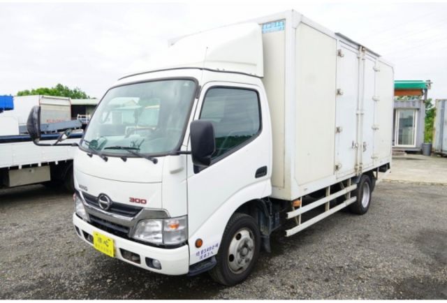 2019年 HINO 日野 300 廂式 14尺 左右雙開門 車況佳  第1張相片
