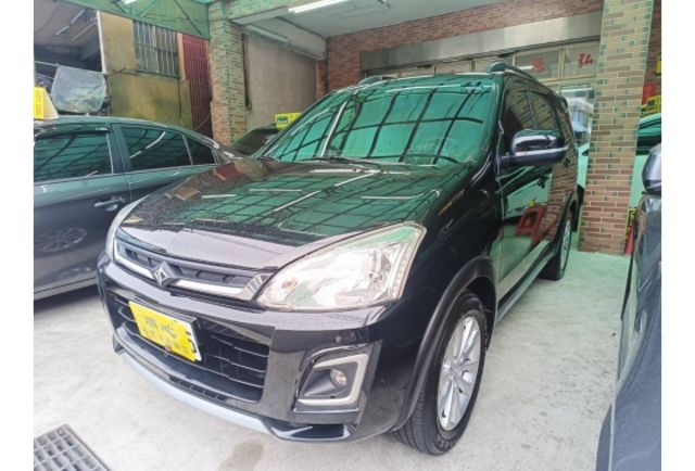 2019年 Mitsubishi Zinger 2.4cc 頂級版 黑色  第1張相片