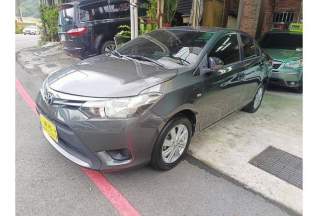 2017年 TOYOTA VIOS 1.5cc 灰色 送一台有前後行車紀錄器的安卓機  第1張相片
