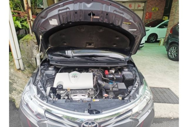 2017年 TOYOTA VIOS 1.5cc 灰色 送一台有前後行車紀錄器的安卓機  第16張相片