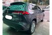 2024 TOYOTA COROLLA CROSS 灰色 油電板 里程僅跑4600公里 一手車  第4張縮圖