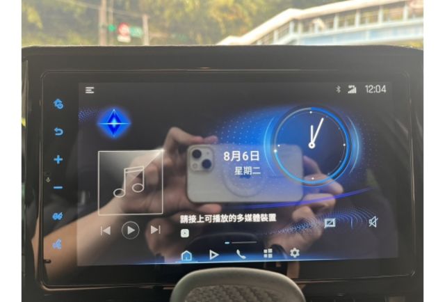 2024 TOYOTA COROLLA CROSS 灰色 油電板 里程僅跑4600公里 一手車  第14張相片
