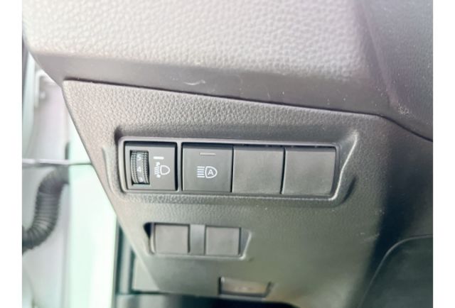 2021年 TOYOTA CROSS里程數少 新一代優質休旅車  第21張相片