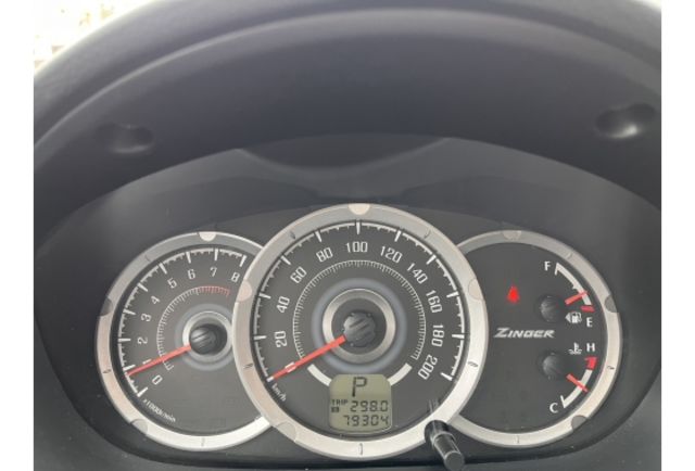 2017年Mitsubishi Zinger 2.4cc 精緻型  第11張相片