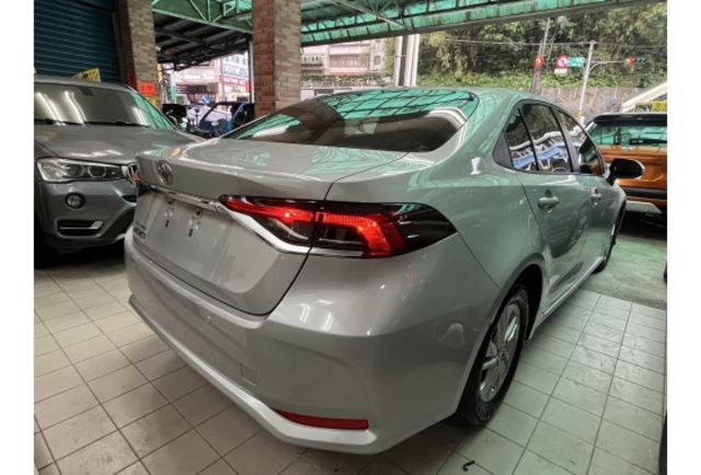 2019年 TOYOTA  ALTIS 國民神車 車況極佳  第3張相片