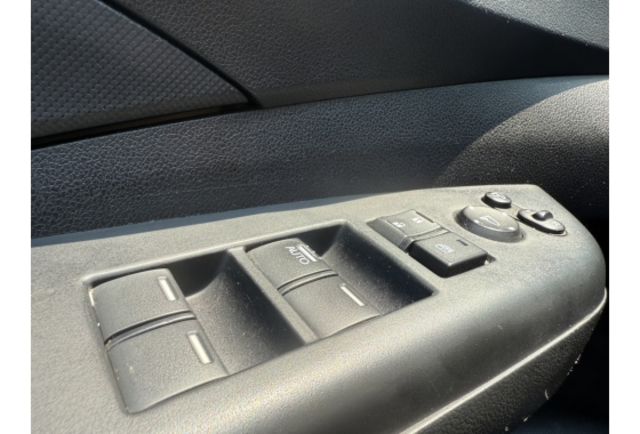 2015年 Honda CR-V 優質休旅車 車況極佳 車庫車  第7張相片
