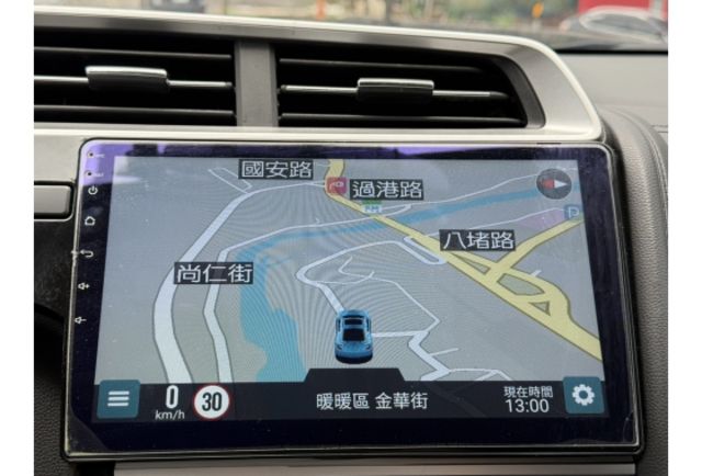 基隆弘揚汽車 在地經營30餘年 品質保證誠信至上 ㄧ手車 配備滿 里程僅跑8萬  第16張相片