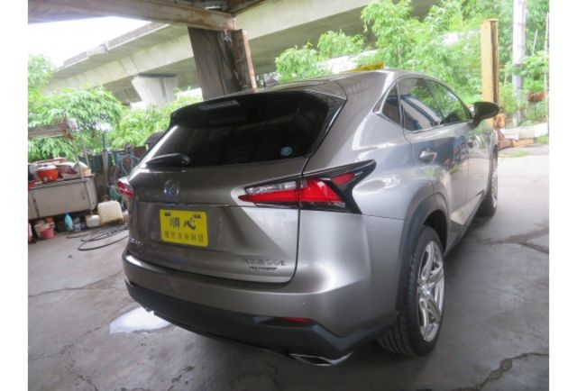 Lexus NX200T  第4張相片