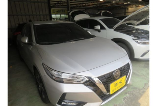 Nissan SENTRA  第1張相片