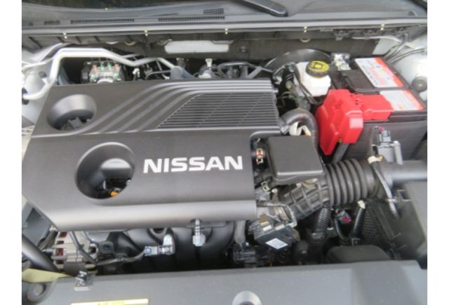 Nissan SENTRA  第6張相片